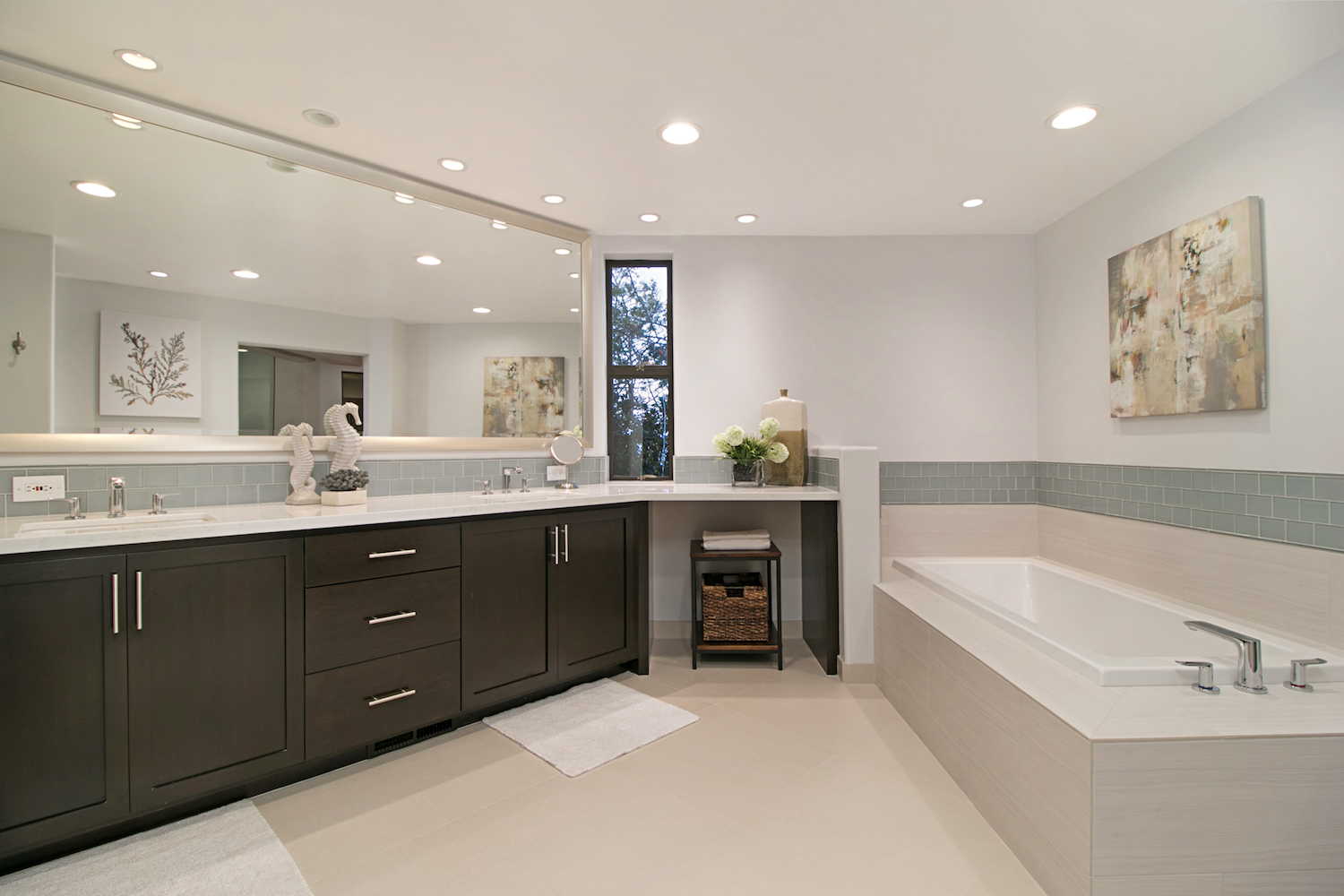 Coastal Modern Bathroom