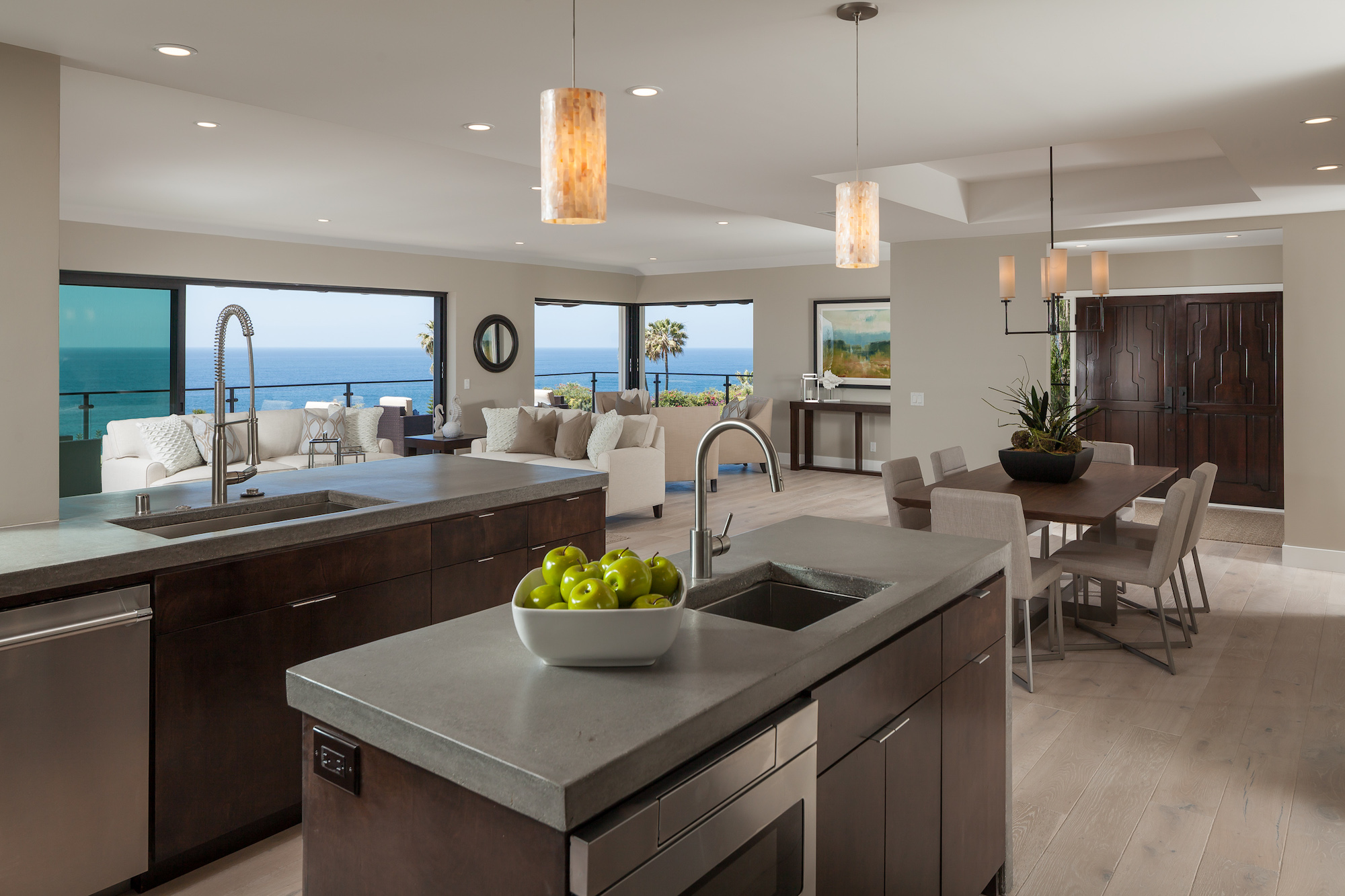 California Contemporary Kitchen