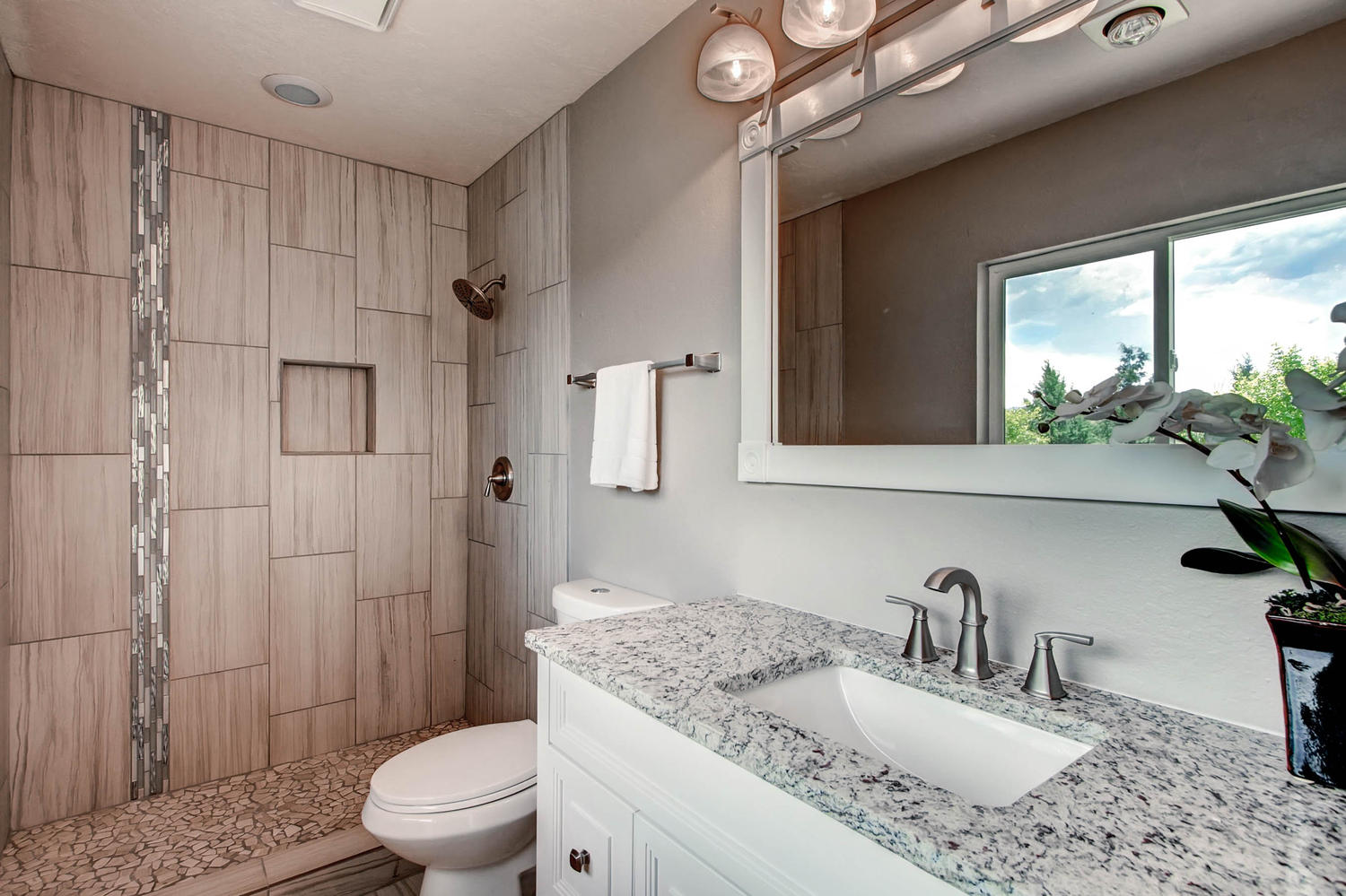 Rustic Contemporary Bathroom