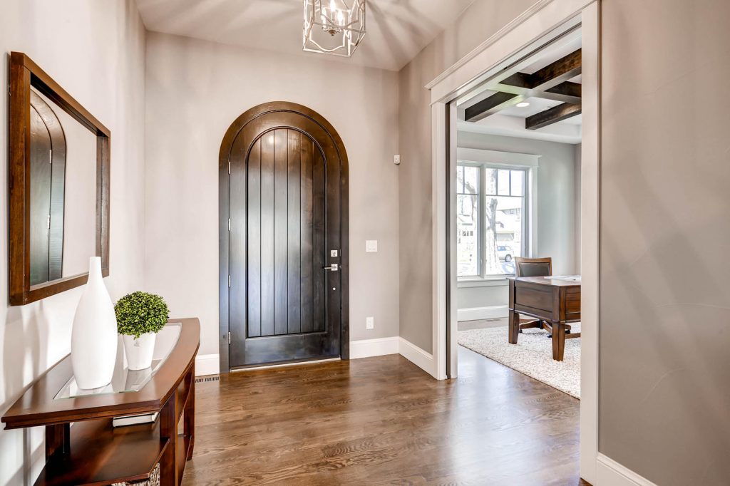 luxury transitional staging