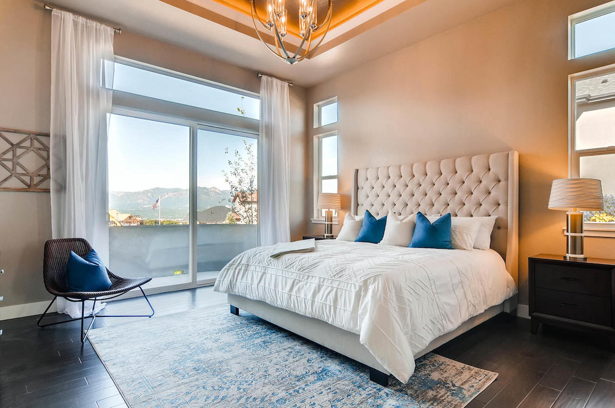 Parade Home Staging Master Retreat