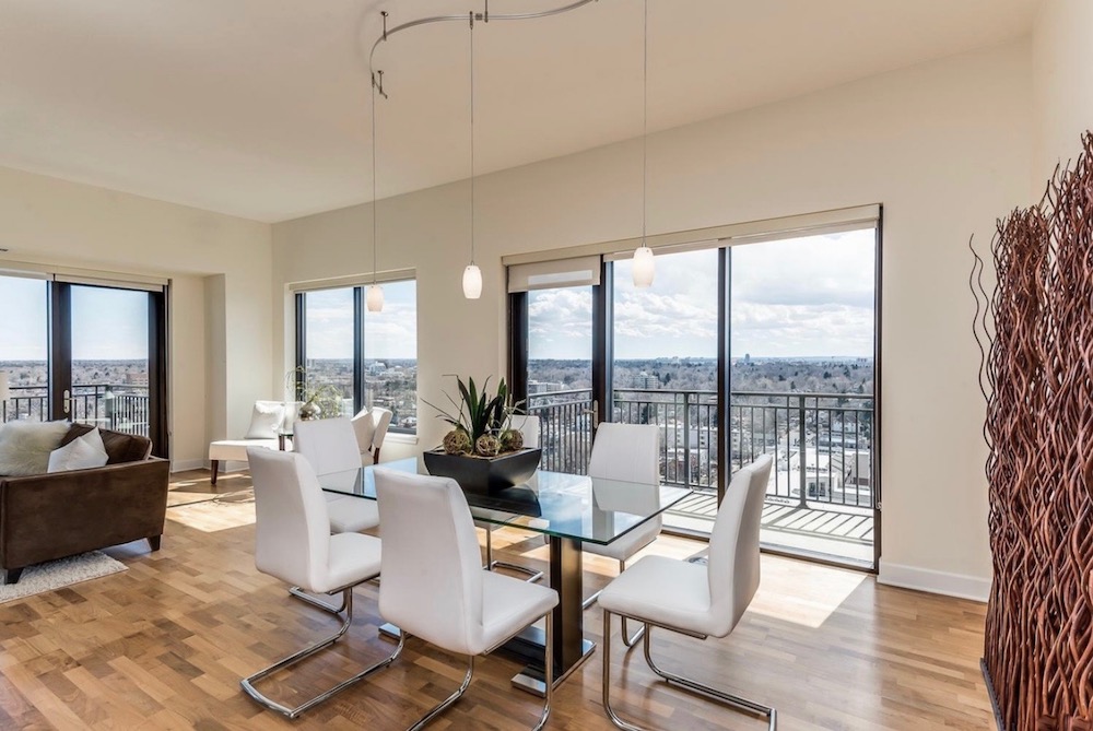 Modern Home Staging for Dining Room